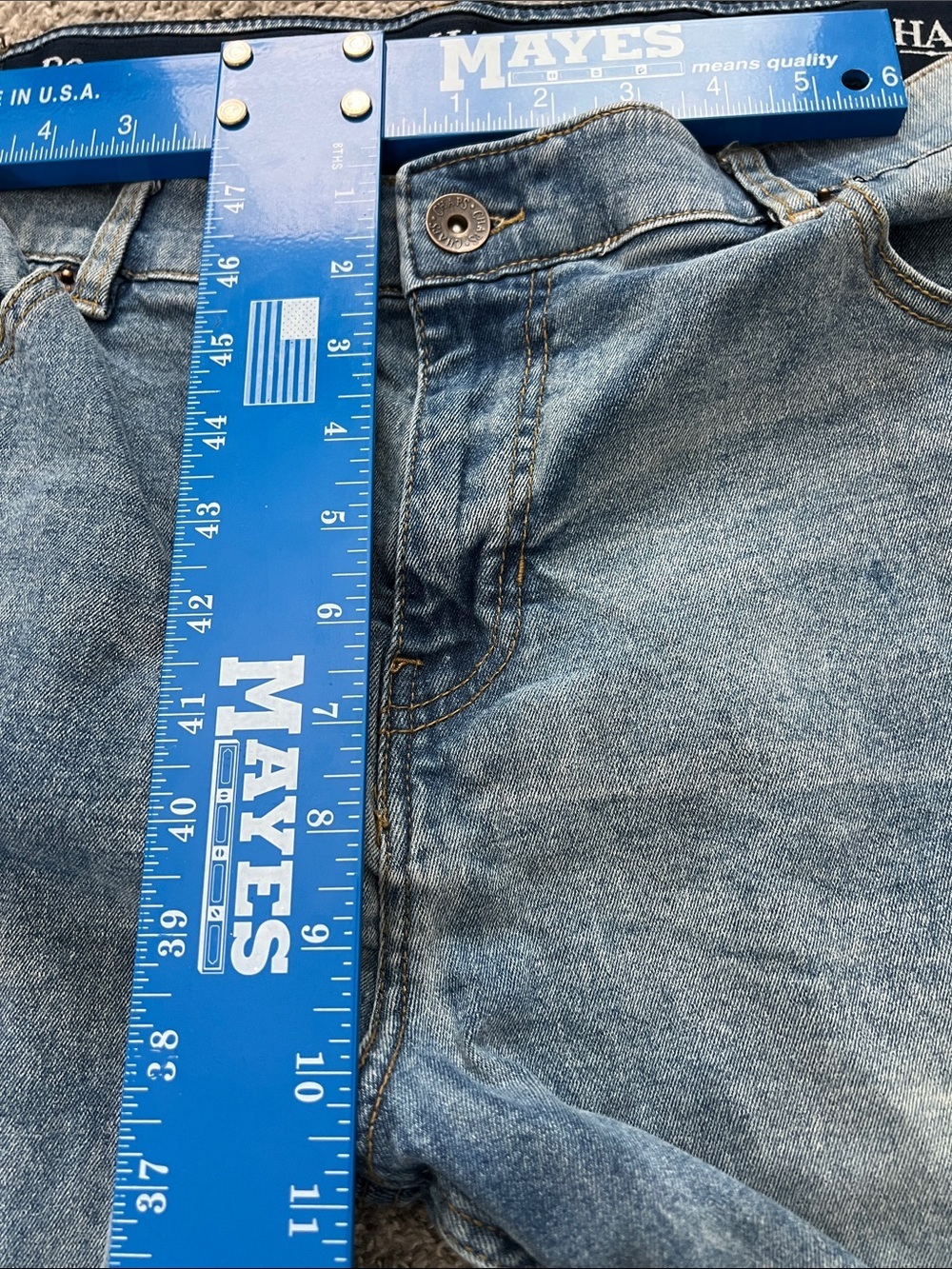 Chaps Men’s Faded Light Blue Regular Straight-Leg Stretch Jeans - Size 40x32 - Picture 10 of 11